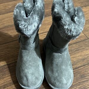 Lamo Charcoal Faux Fur Boots